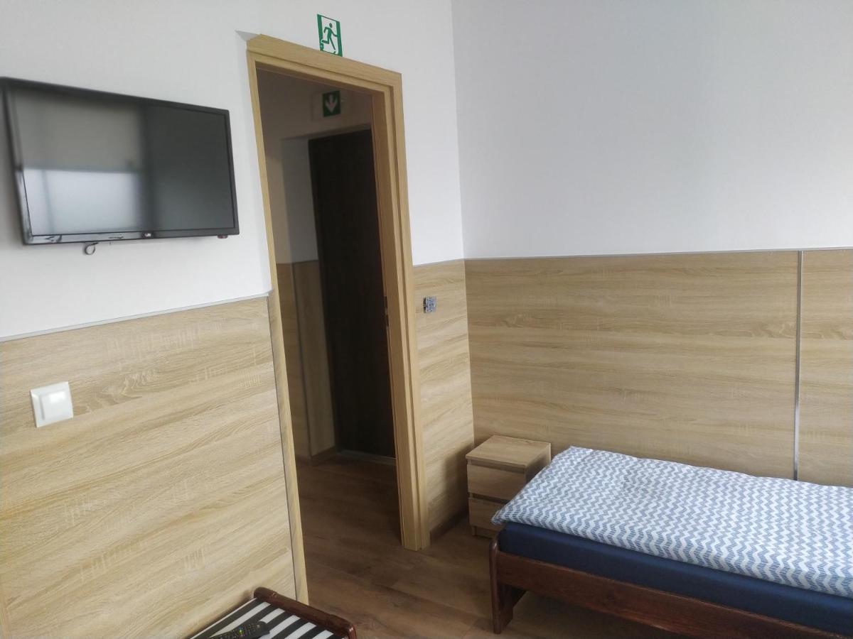 Pokoje Goscinne Z Lazienkami Przy Wroclawiu, Darmowy Parking Długotęka Buitenkant foto
